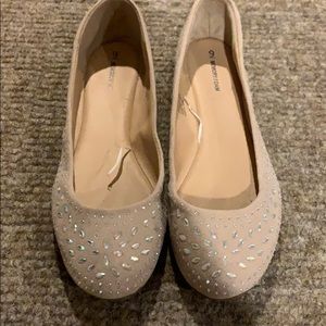 Time and tru flats